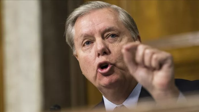 Lindsey Graham Menace les Alliés de Sanctions en Cas de Soutien à la CPI